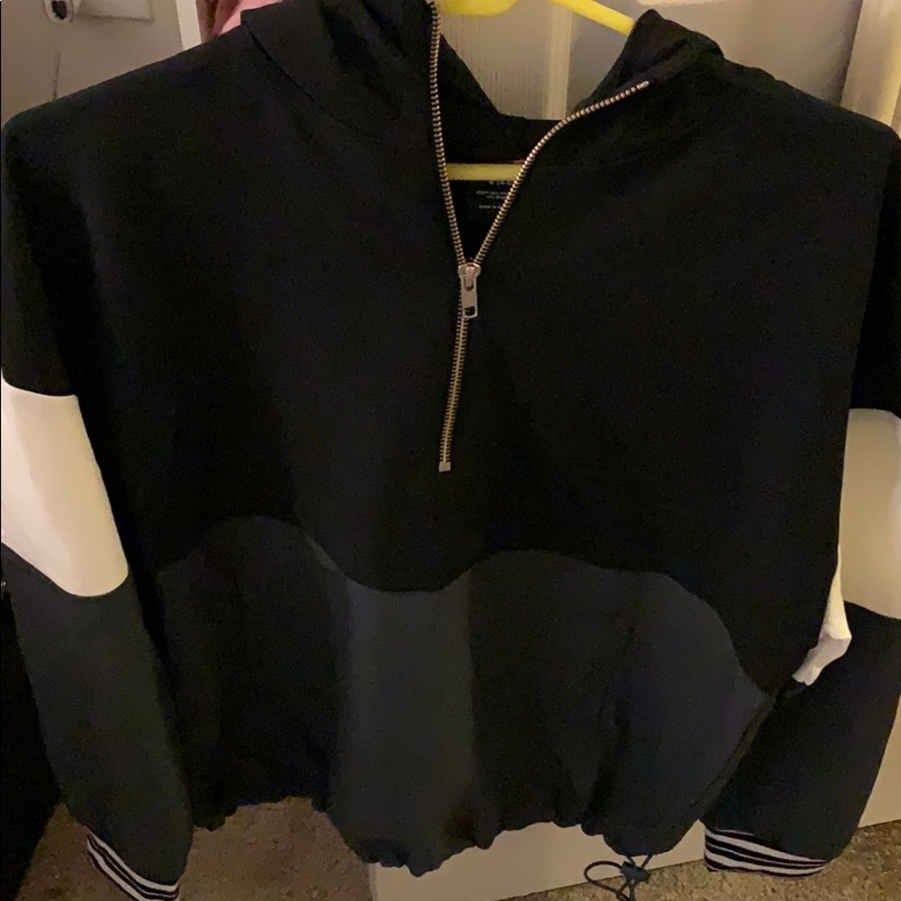 Activewear zipper jacket